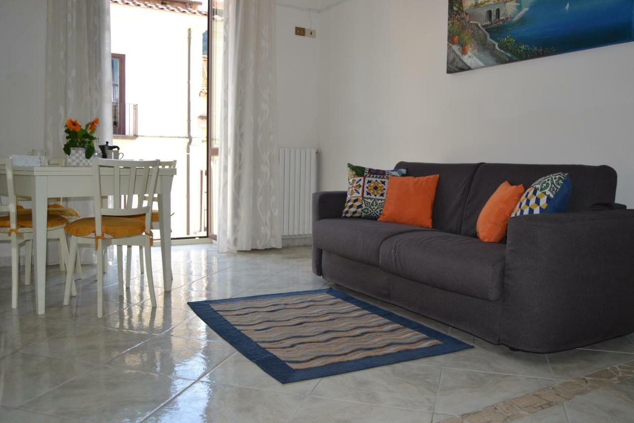 La Piccola Sorrento Hotel ภายนอก รูปภาพ