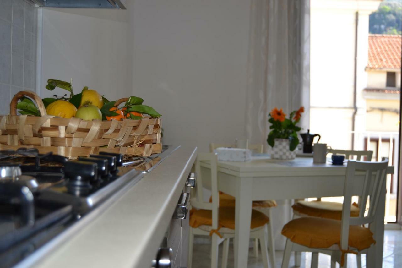 La Piccola Sorrento Hotel ภายนอก รูปภาพ