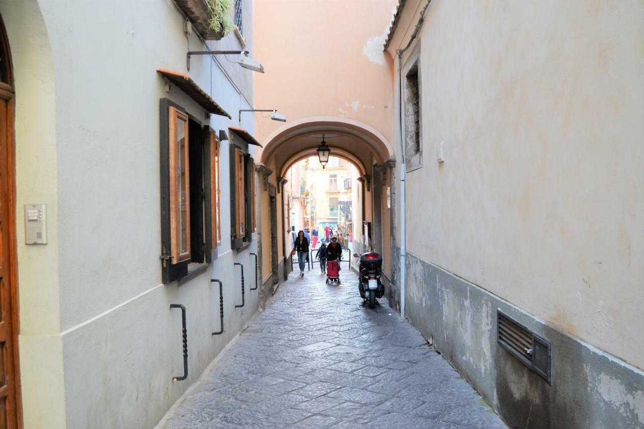 La Piccola Sorrento Hotel ภายนอก รูปภาพ